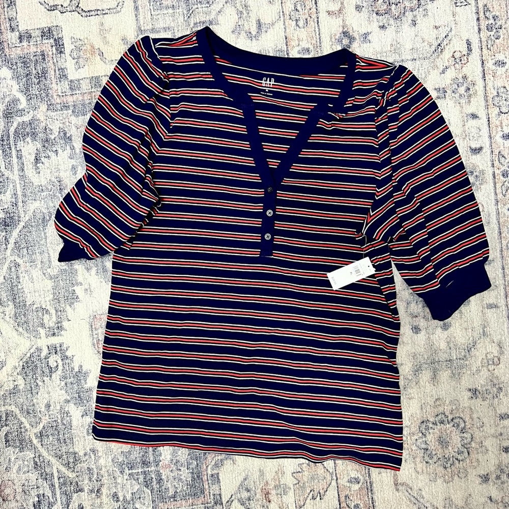 Gap Red, White, and Blue Rubbed V Neck